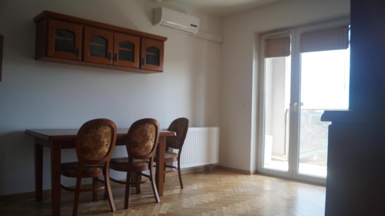 ヴロツワフOld Town Chic - 2 Pokoje, Bezplatny Parking, F-Vatアパートメント エクステリア 写真